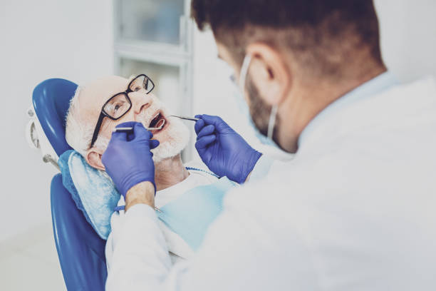 Best Emergency Tooth Extraction in Norton Center, MA